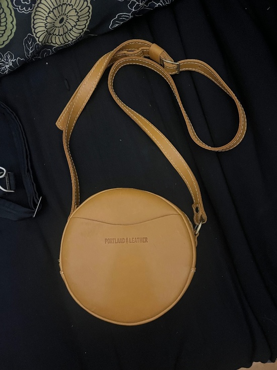 Portland Leather Handbags - Portland Leather Small Circle Crossbody